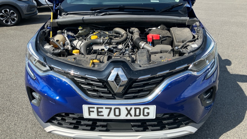 Renault Captur 1.0 TCE 100 S Edition 5dr Petrol Hatchback - Image 8