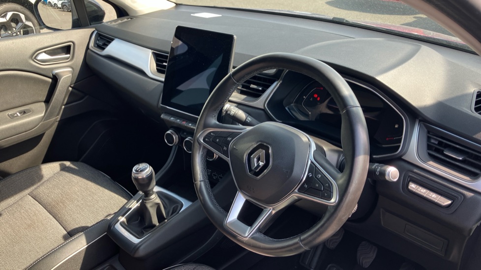 Renault Captur 1.0 TCE 100 S Edition 5dr Petrol Hatchback - Image 11
