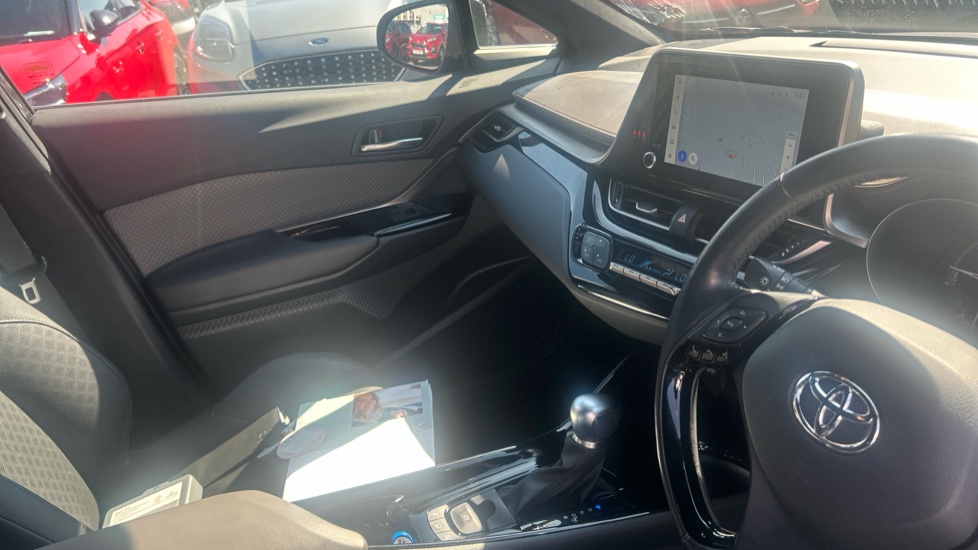 Toyota C-HR 1.8 Hybrid Excel 5dr CVT Hybrid Hatchback - Image 14