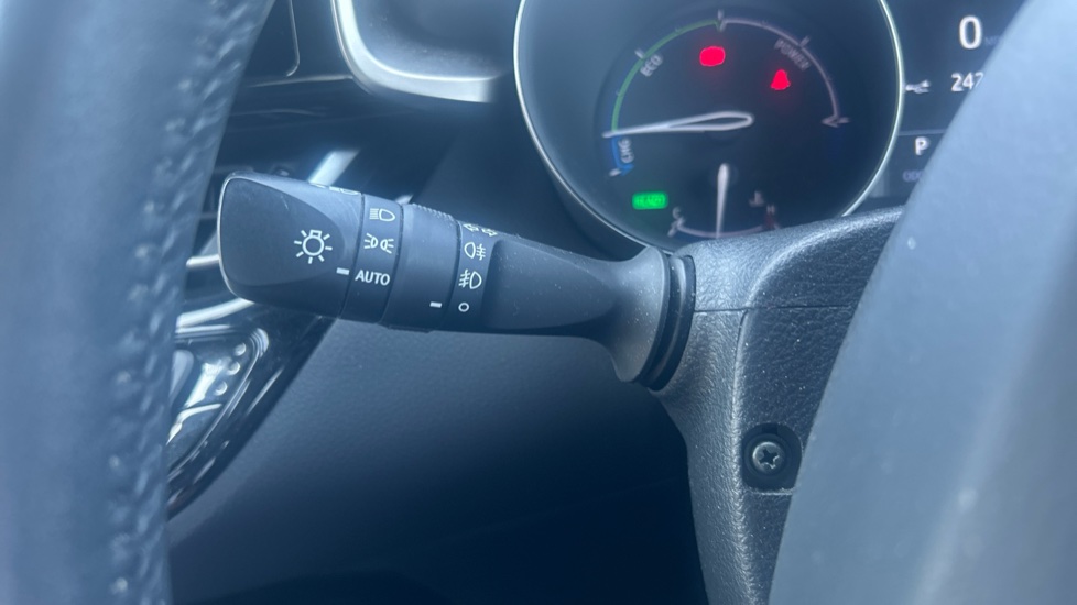 Toyota C-HR 1.8 Hybrid Excel 5dr CVT Hybrid Hatchback - Image 27