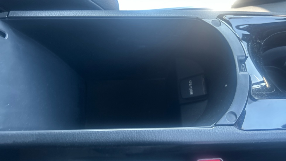 Toyota C-HR 1.8 Hybrid Excel 5dr CVT Hybrid Hatchback - Image 39