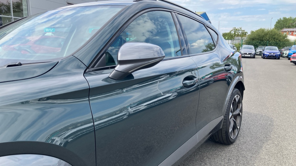 CUPRA Formentor 1.5 TSI 150 V2 5dr Petrol Estate - Image 38
