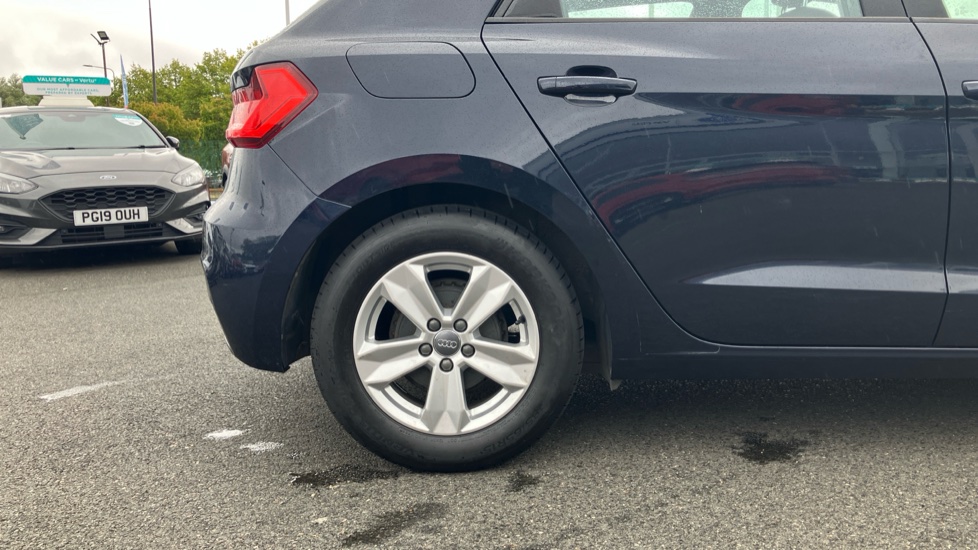 Audi A1 25 TFSI Technik 5dr Petrol Hatchback - Image 7