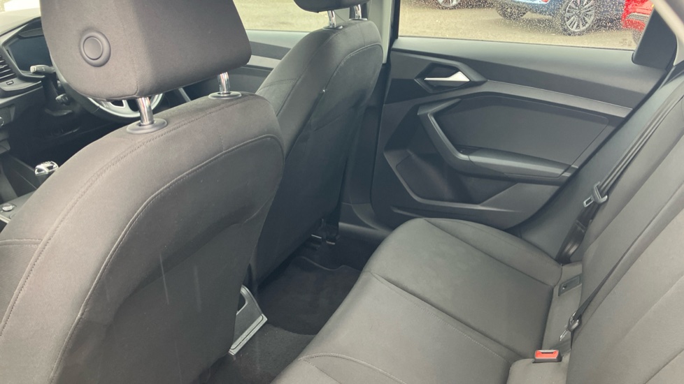 Audi A1 25 TFSI Technik 5dr Petrol Hatchback - Image 16