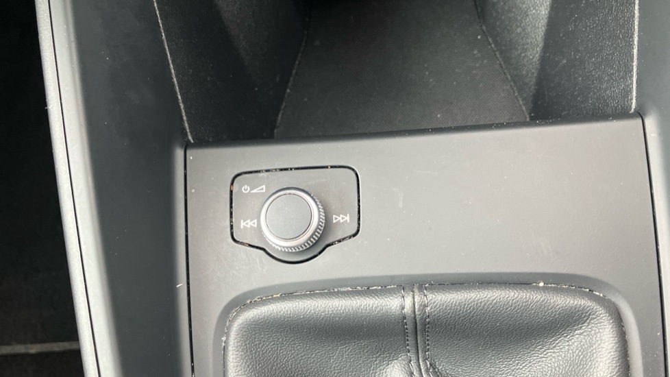 Audi A1 25 TFSI Technik 5dr Petrol Hatchback - Image 30