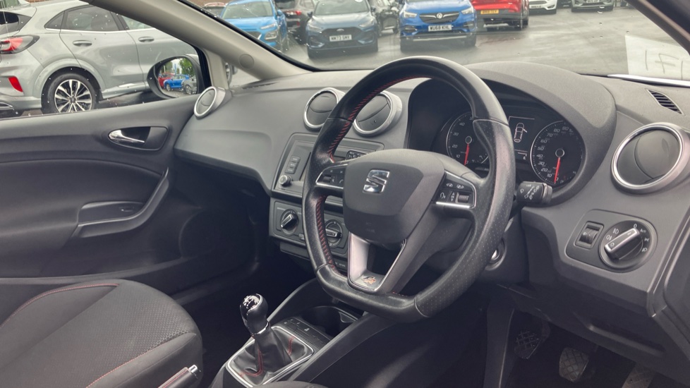 SEAT Ibiza 1.4 EcoTSI 150 FR 5dr Petrol Hatchback - Image 11