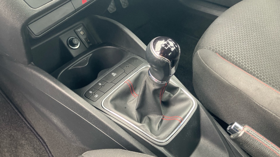 SEAT Ibiza 1.4 EcoTSI 150 FR 5dr Petrol Hatchback - Image 13