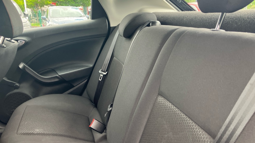 SEAT Ibiza 1.4 EcoTSI 150 FR 5dr Petrol Hatchback - Image 16