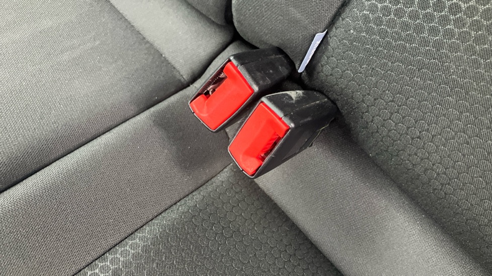 SEAT Ibiza 1.4 EcoTSI 150 FR 5dr Petrol Hatchback - Image 17