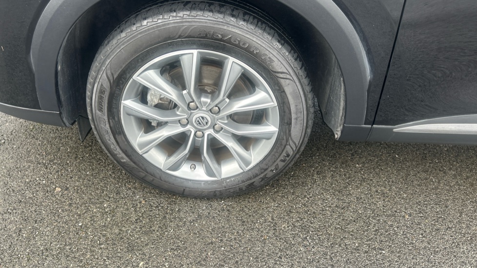 MG HS 1.5 T-GDI SE 5dr DCT Petrol Hatchback - Image 41