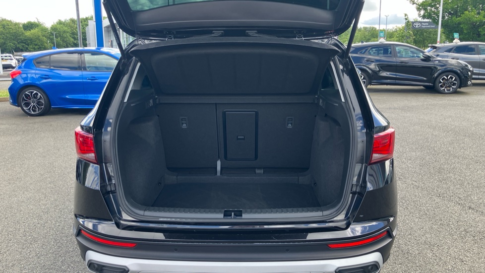 SEAT Ateca 1.5 TSI EVO Xperience 5dr DSG Petrol Estate - Image 4