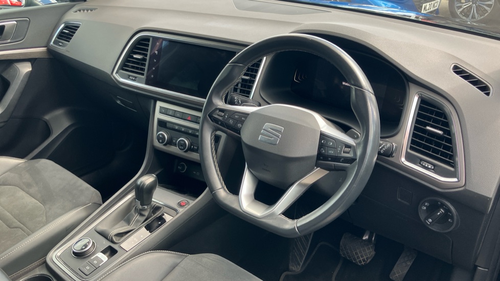 SEAT Ateca 1.5 TSI EVO Xperience 5dr DSG Petrol Estate - Image 11