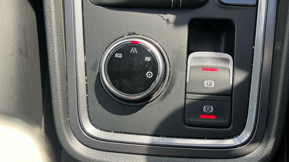 SEAT Ateca 1.5 TSI EVO Xperience 5dr DSG Petrol Estate - Image 34