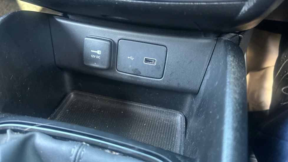 Fiat Tipo 1.4 S Design More 5dr Petrol Hatchback - Image 21