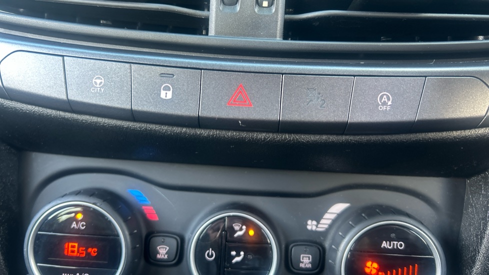 Fiat Tipo 1.4 S Design More 5dr Petrol Hatchback - Image 24
