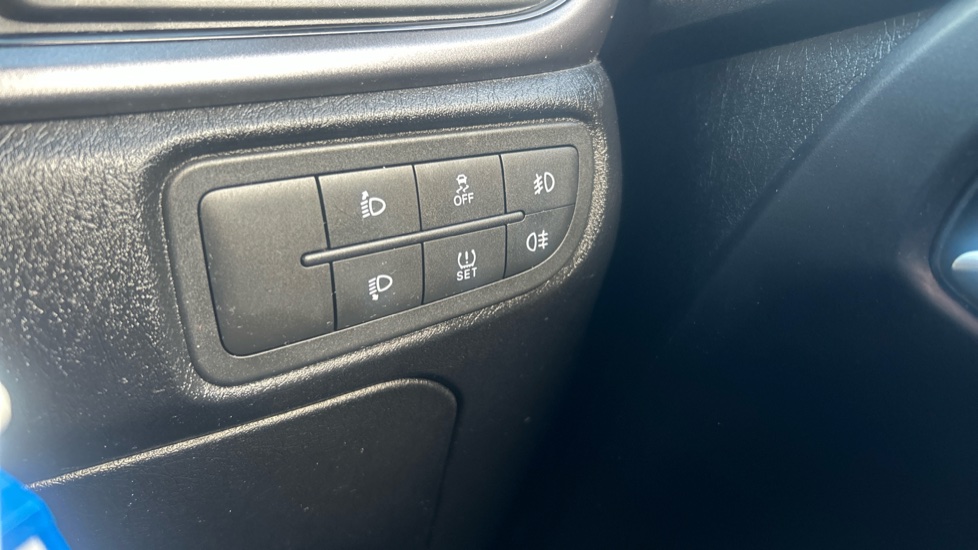 Fiat Tipo 1.4 S Design More 5dr Petrol Hatchback - Image 29