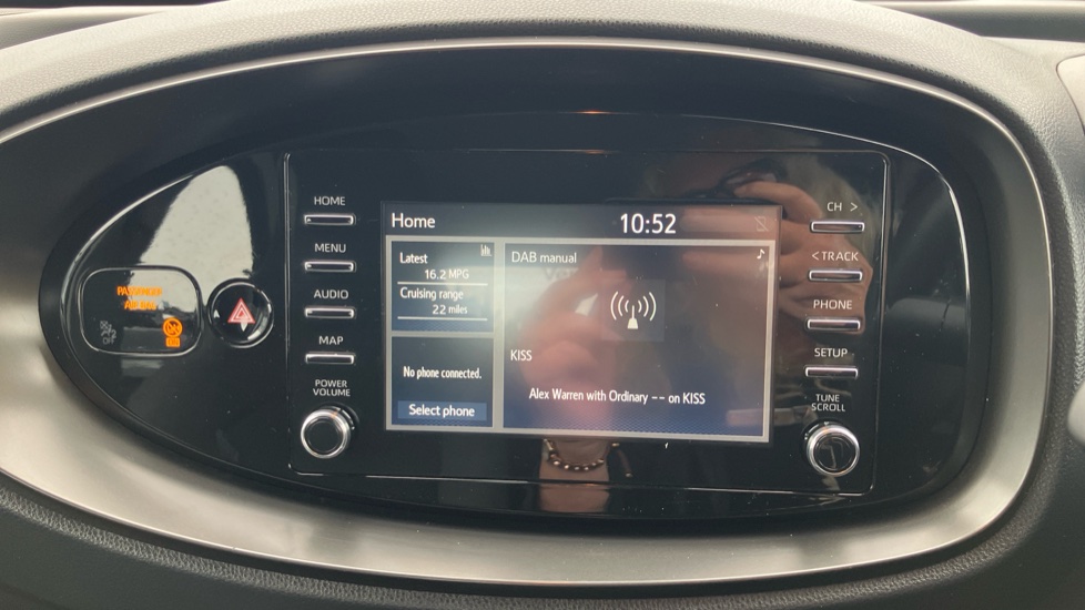 Toyota Aygo X 1.0 VVT-i Pure 5dr Petrol Hatchback - Image 12