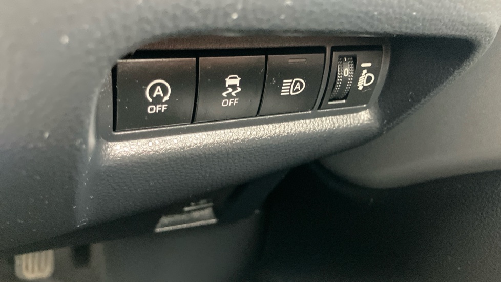 Toyota Aygo X 1.0 VVT-i Pure 5dr Petrol Hatchback - Image 26