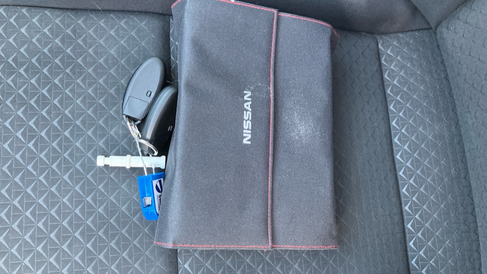 Nissan Juke 1.0 DiG-T 114 N-Connecta 5dr Petrol Hatchback - Image 19