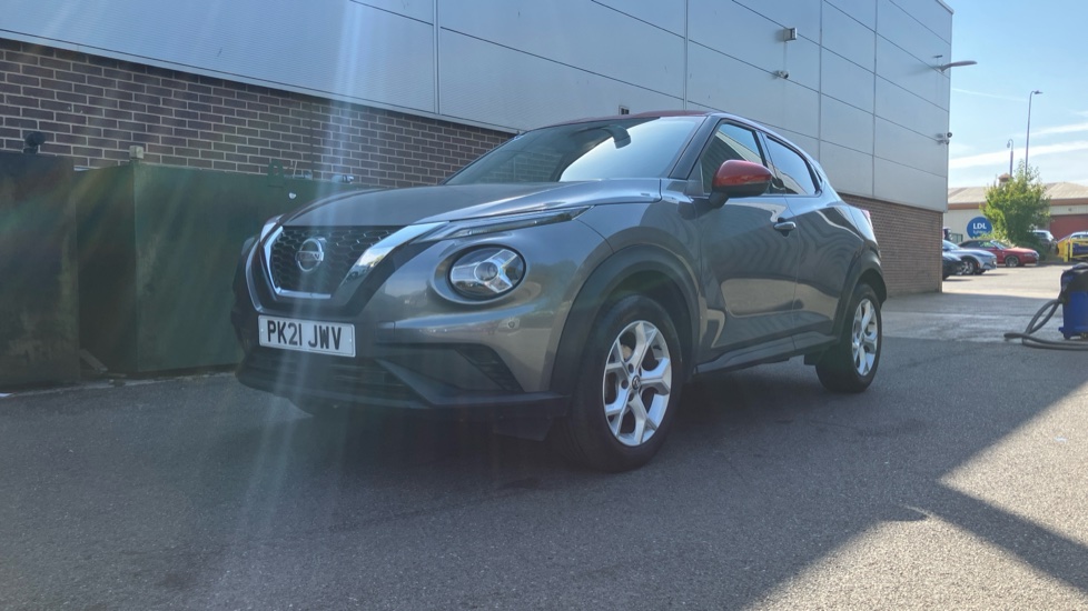 Nissan Juke 1.0 DiG-T 114 N-Connecta 5dr Petrol Hatchback - Image 37