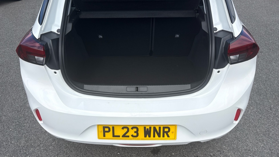 Vauxhall Corsa 1.2 Design 5dr Petrol Hatchback - Image 4