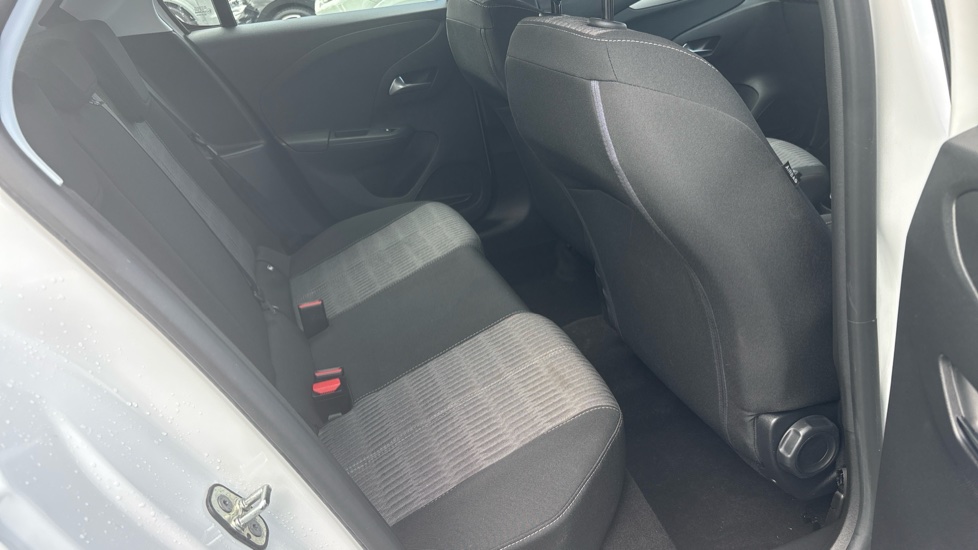 Vauxhall Corsa 1.2 Design 5dr Petrol Hatchback - Image 16