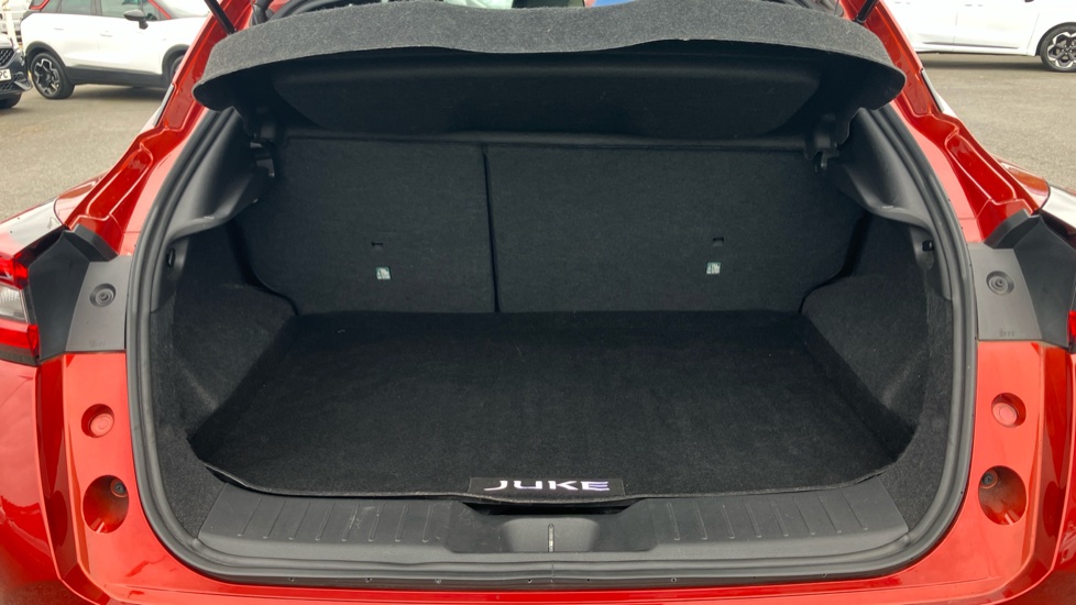 Nissan Juke 1.0 DiG-T 114 N-Connecta 5dr DCT Petrol Hatchback - Image 4