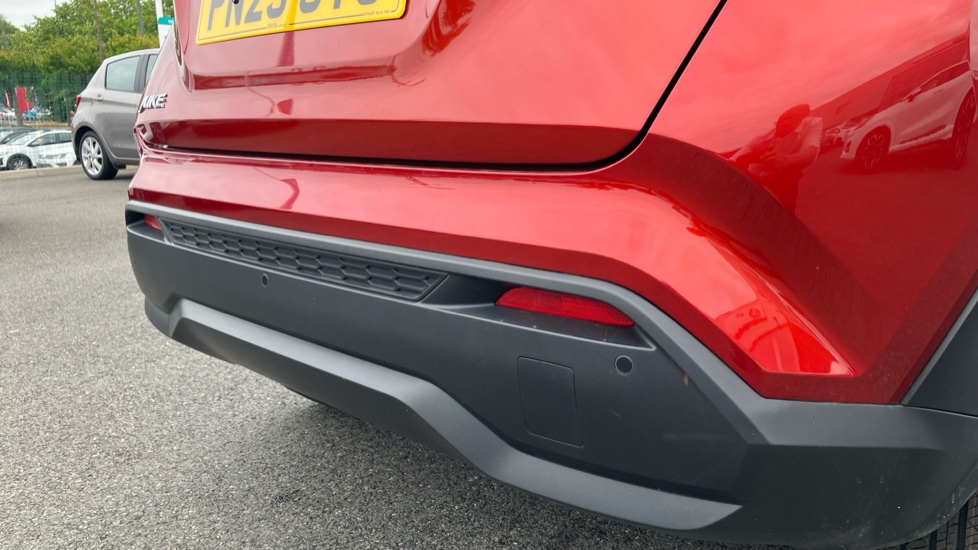 Nissan Juke 1.0 DiG-T 114 N-Connecta 5dr DCT Petrol Hatchback - Image 31