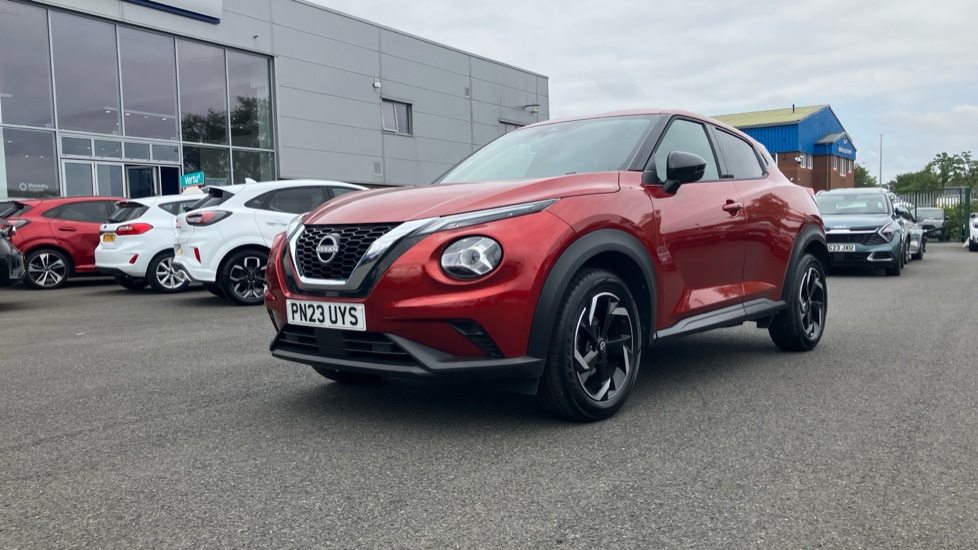 Nissan Juke 1.0 DiG-T 114 N-Connecta 5dr DCT Petrol Hatchback - Image 35