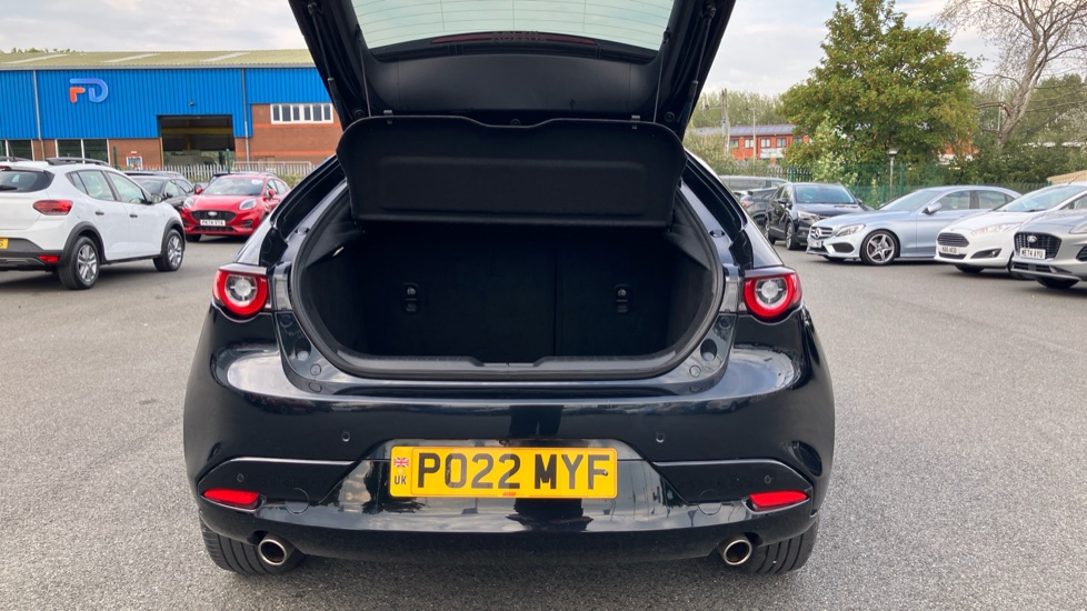 Mazda 3 2.0 e-Skyactiv G MHEV Sport Lux 5dr Petrol Hatchback - Image 4