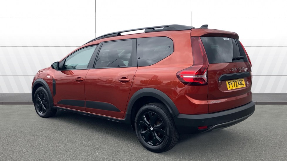 Dacia Jogger 1.0 TCe Extreme SE 5dr Petrol Estate - Image 2