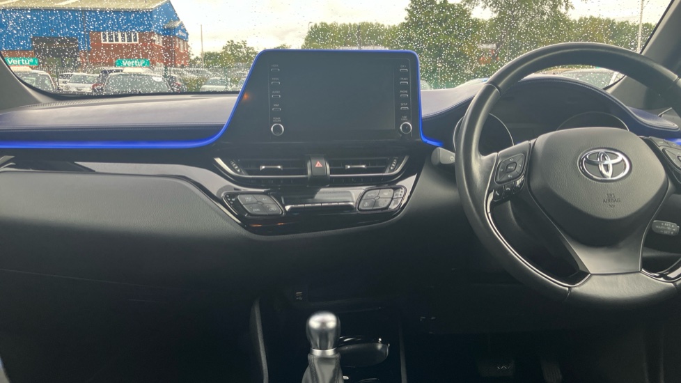 Toyota C-HR 1.8 Hybrid Dynamic 5dr CVT Hybrid Hatchback - Image 10