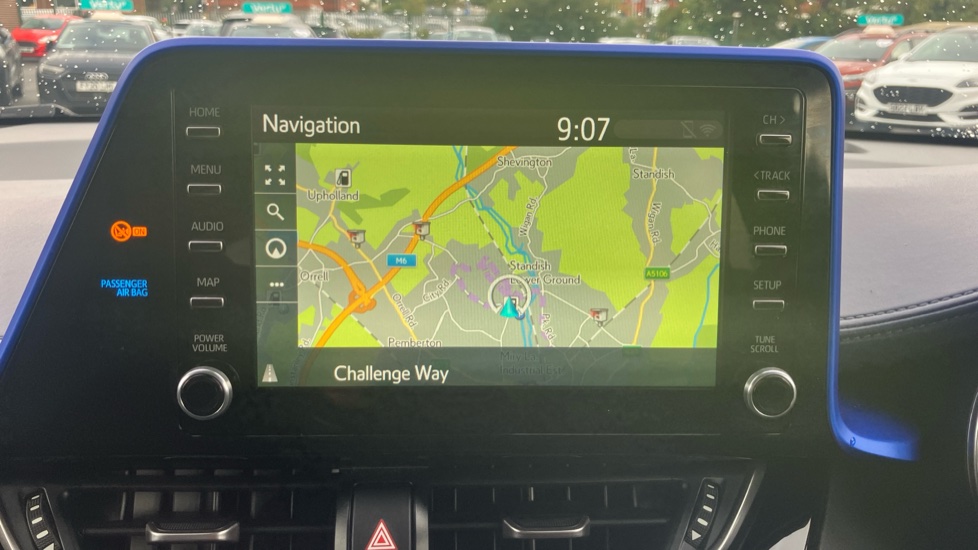 Toyota C-HR 1.8 Hybrid Dynamic 5dr CVT Hybrid Hatchback - Image 26