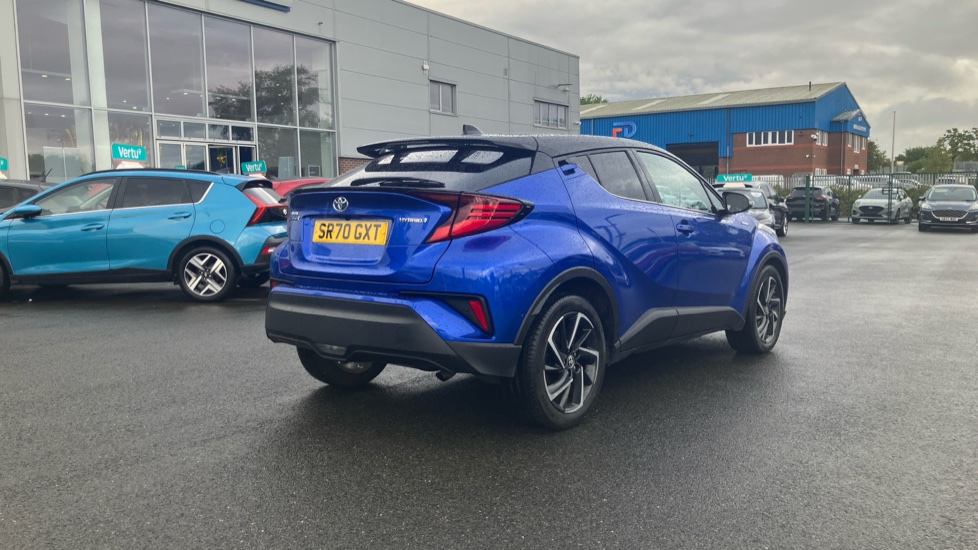 Toyota C-HR 1.8 Hybrid Dynamic 5dr CVT Hybrid Hatchback - Image 31