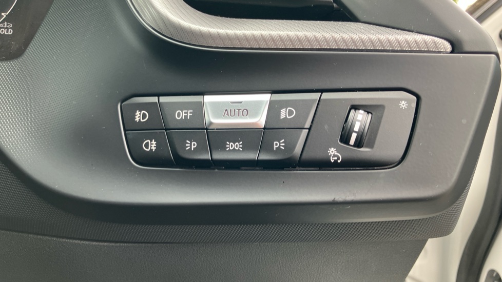 BMW 1 Series 118i [136] M Sport 5dr Petrol Hatchback - Image 24