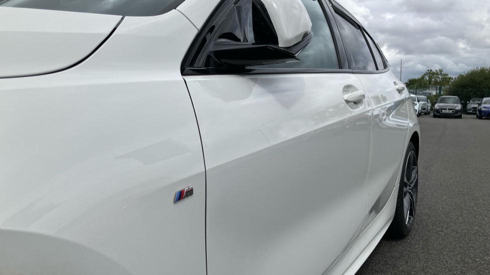 BMW 1 Series 118i [136] M Sport 5dr Petrol Hatchback - Image 39