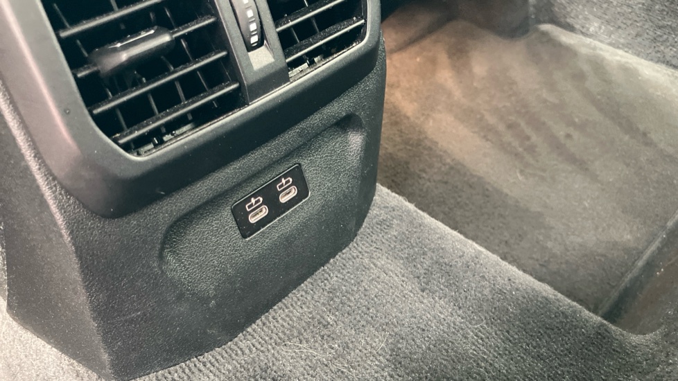 BMW 1 Series 118i [136] M Sport 5dr Petrol Hatchback - Image 41