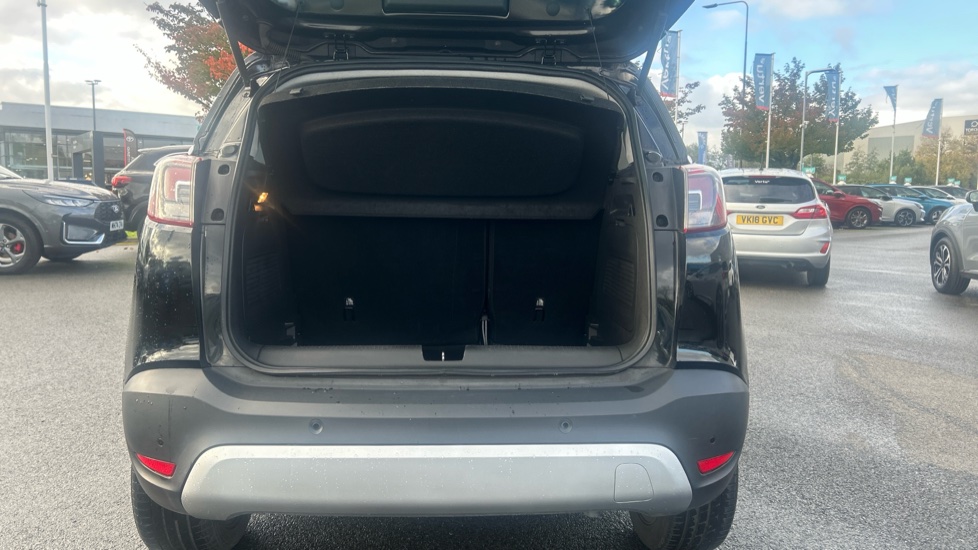 Vauxhall Crossland X 1.2 [83] Elite Nav 5dr Petrol Hatchback - Image 4