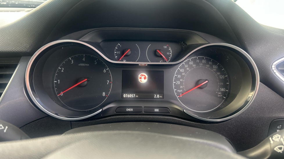 Vauxhall Crossland X 1.2 [83] Elite Nav 5dr Petrol Hatchback - Image 18