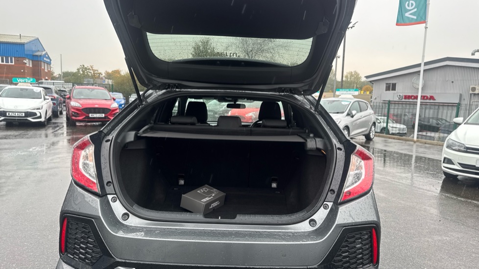 Honda Civic 1.6 i-DTEC SR 5dr Diesel Hatchback - Image 4