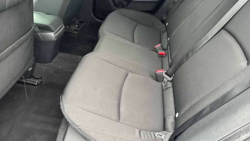 Honda Civic 1.6 i-DTEC SR 5dr Diesel Hatchback - Image 16