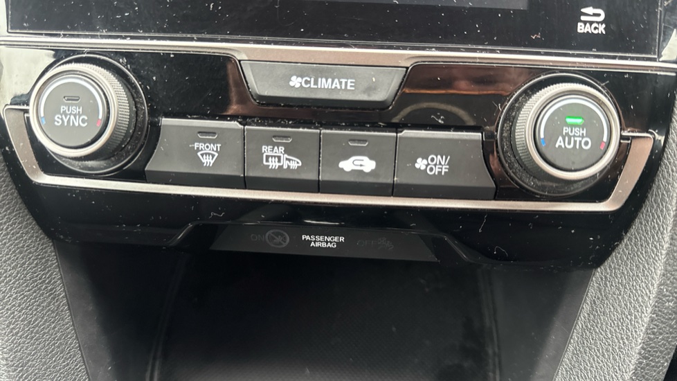 Honda Civic 1.6 i-DTEC SR 5dr Diesel Hatchback - Image 27