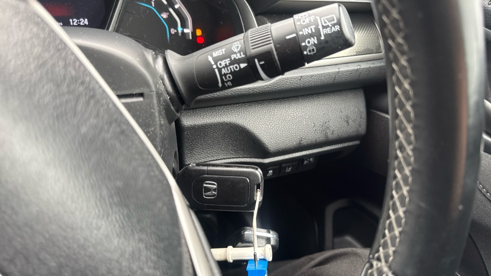 Honda Civic 1.6 i-DTEC SR 5dr Diesel Hatchback - Image 33