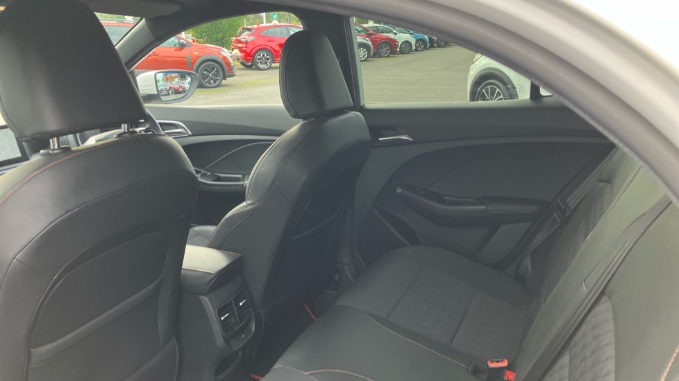 MG MG3 1.5 Hybrid Trophy 5dr Auto Hybrid Hatchback - Image 16