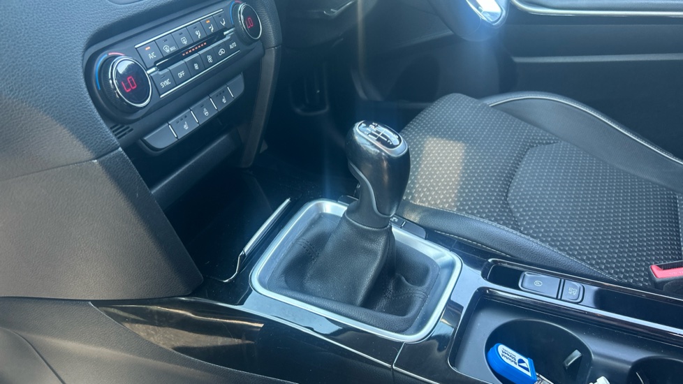Kia Xceed 1.0T GDi ISG 3 5dr Petrol Hatchback - Image 13