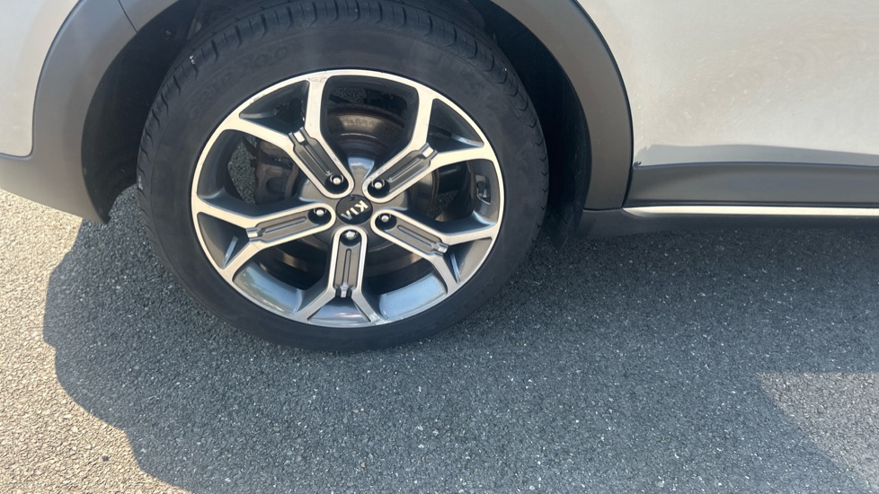 Kia Xceed 1.0T GDi ISG 3 5dr Petrol Hatchback - Image 37