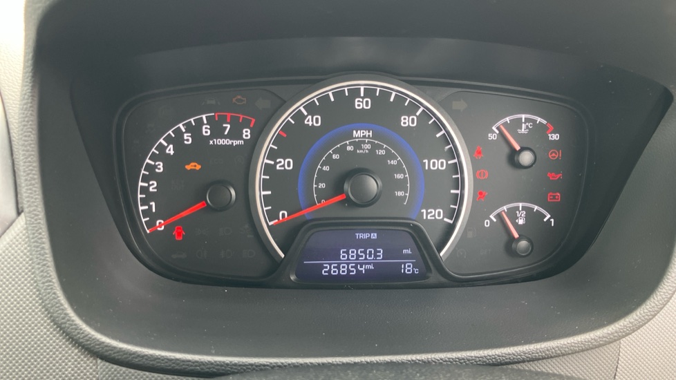 Hyundai i10 1.0 Go SE 5dr Petrol Hatchback - Image 18