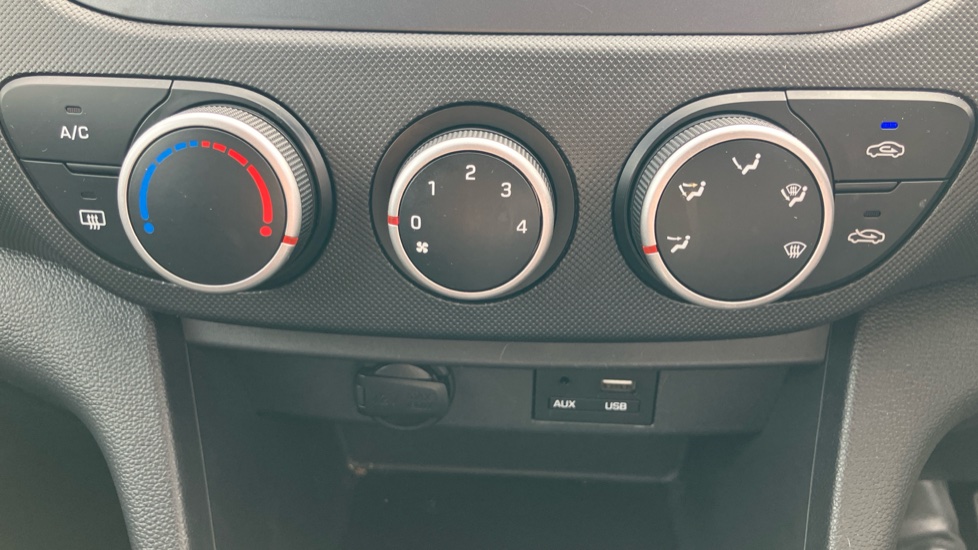 Hyundai i10 1.0 Go SE 5dr Petrol Hatchback - Image 25