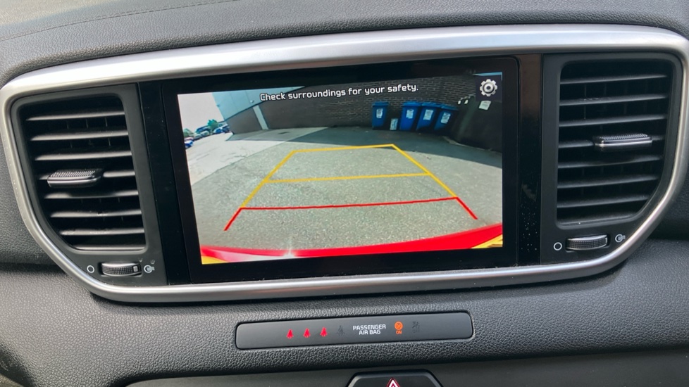 Kia Sportage 1.6 GDi ISG 2 5dr Petrol Estate - Image 31