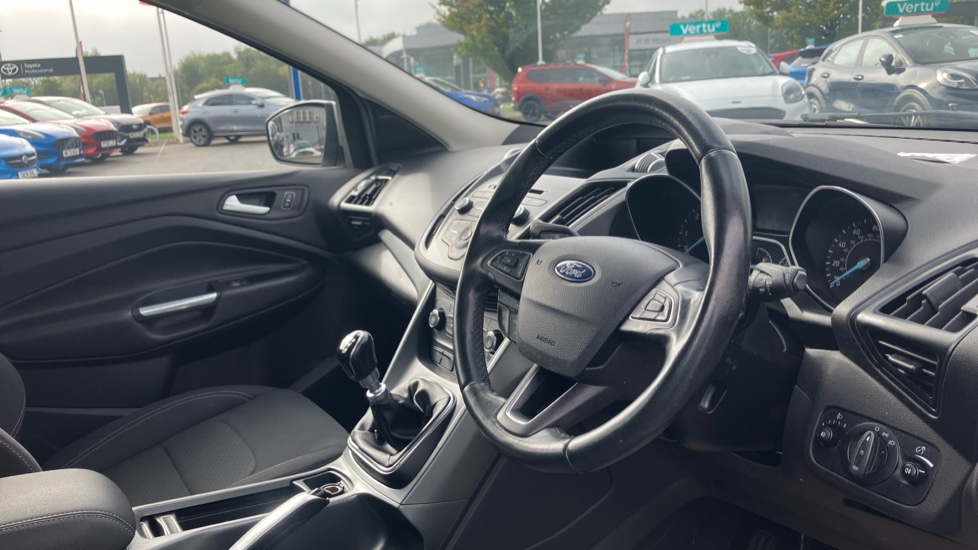 Ford Kuga 1.5 TDCi Zetec 5dr 2WD Diesel Estate - Image 11